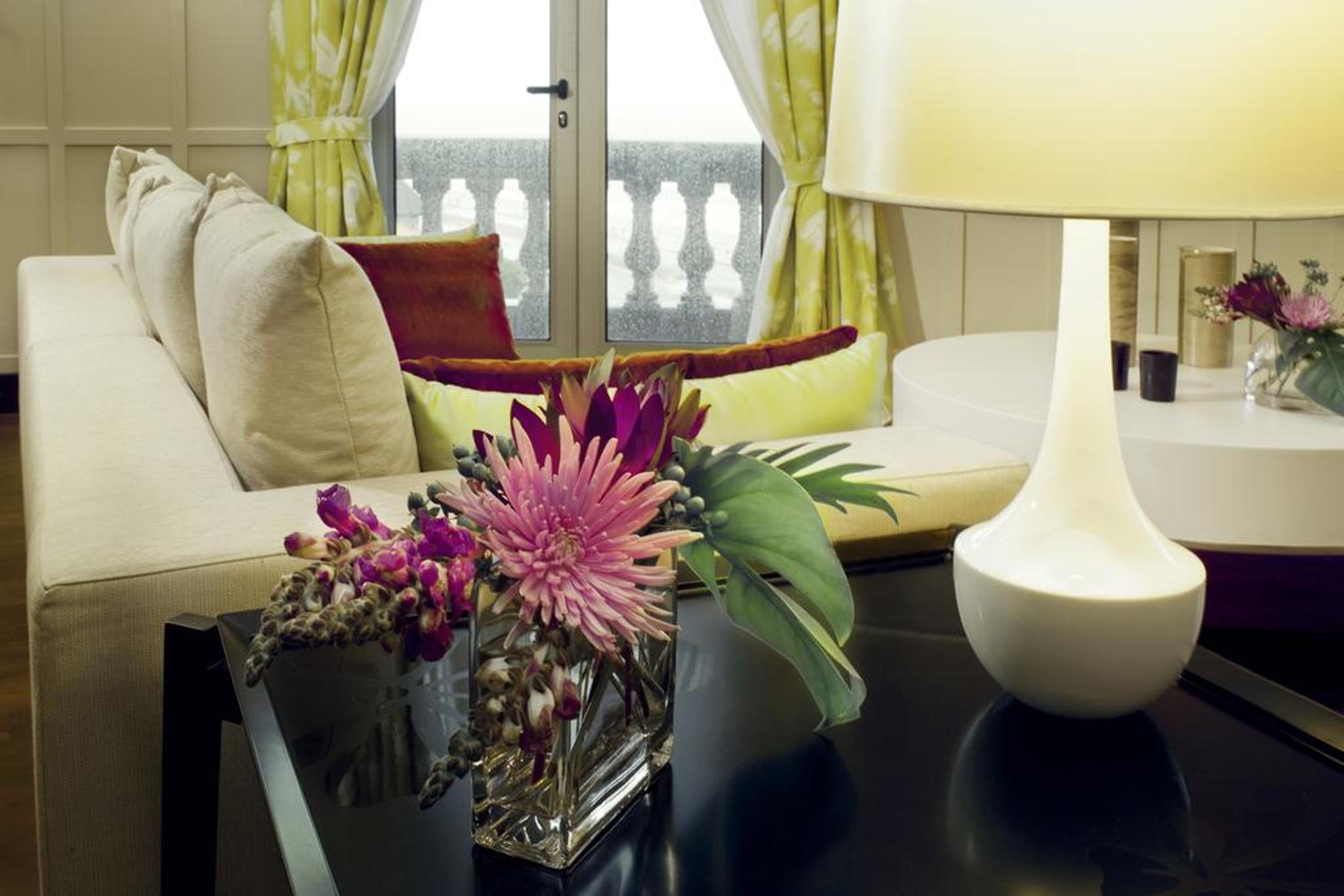 Sofitel Montevideo Casino Carrasco & Spa Luaran gambar A room at the Mandarin Oriental, Munich