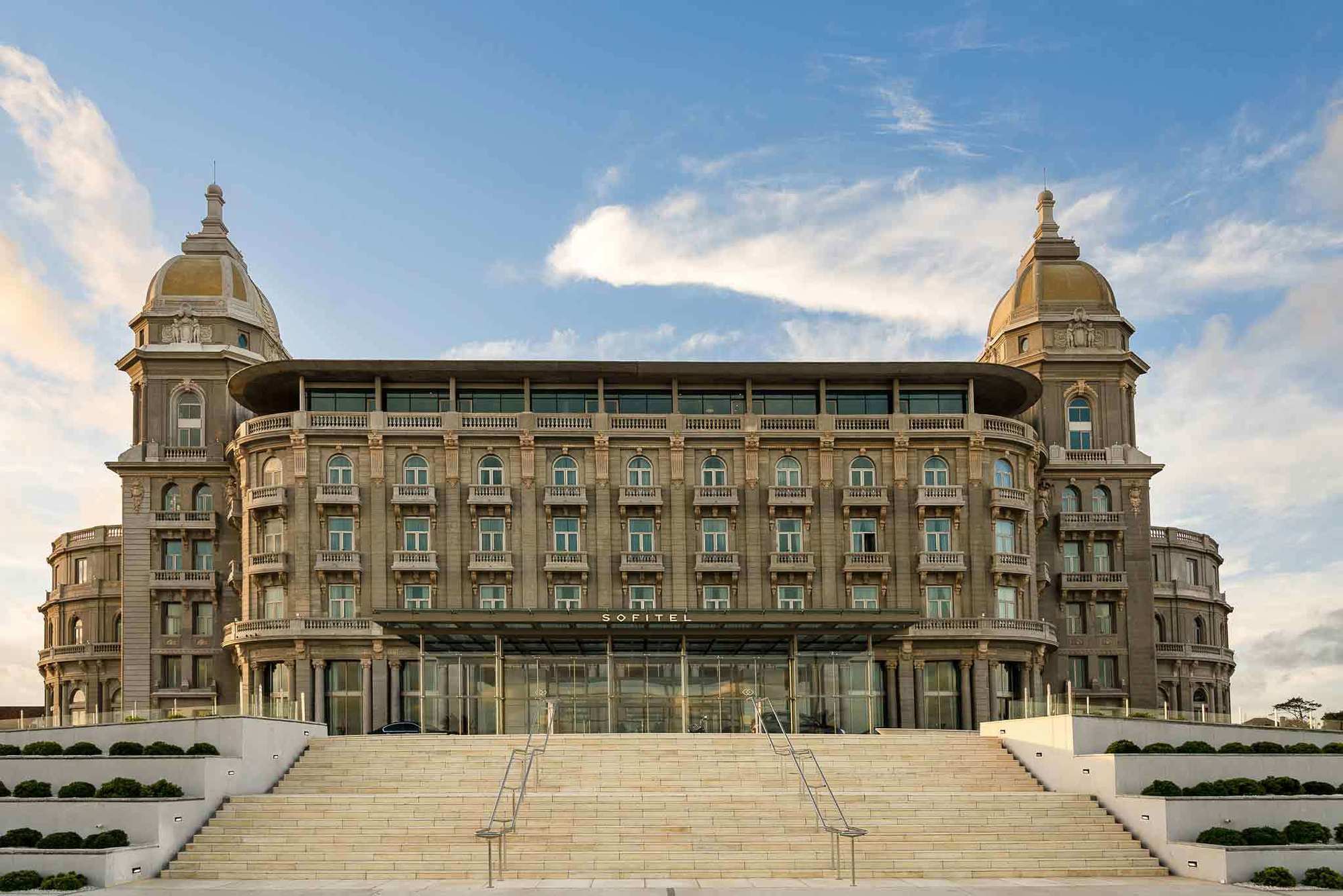Sofitel Montevideo Casino Carrasco & Spa Luaran gambar The Grand Hotel